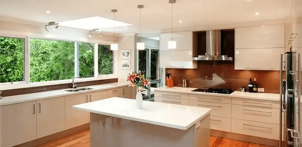 Kitchen cabinet refacing and remodel results in a modern kitchen in Reno, NV